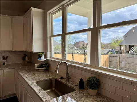 Kitchen - 3016 Teller Dr, Bryan, TX 77808 photo 4 of 6