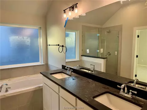 3018 Teller Dr, Bryan, TX 77808 photo 8