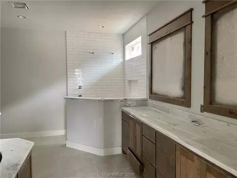 3325 Stoneleigh Rd, Bryan, TX 77808 photo 7