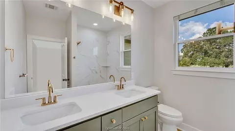 679 3rd St, Somerville, TX 77879 photo 17
