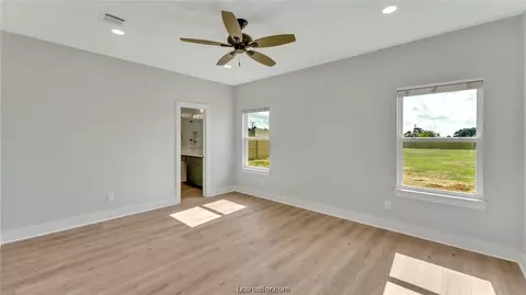 679 3rd St, Somerville, TX 77879 photo 8