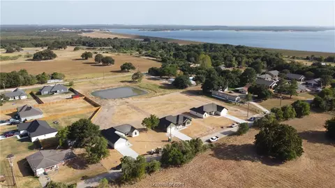 709 3rd St, Somerville, TX 77879 photo 3