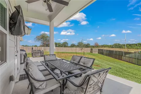 3193 Brady Ct, Bryan, TX 77808 photo 25