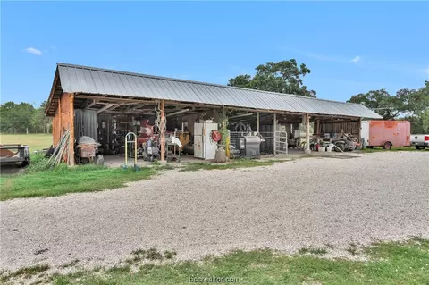 17914 Windmill Rd, Damon, TX 77430 photo 32