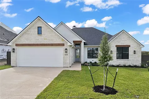 5000 Grayson, Bryan, TX 77802