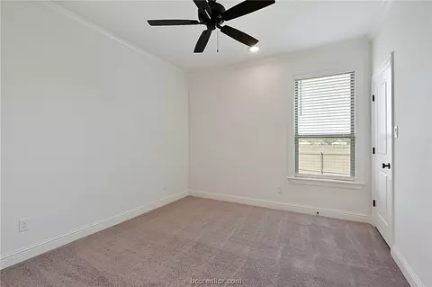 5000 Grayson, Bryan, TX 77802 photo 9