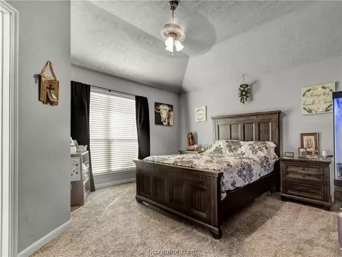 2103 Naples, Bryan, TX 77808 photo 12