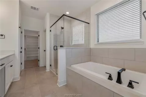 5609 Hayduke Ln, Bryan, TX 77802 photo 17