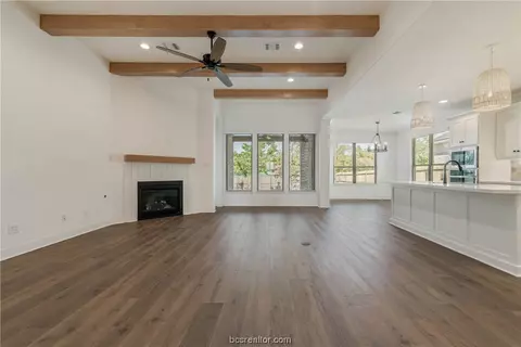 5609 Hayduke Ln, Bryan, TX 77802 photo 5