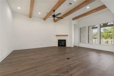 5609 Hayduke Ln, Bryan, TX 77802 photo 6
