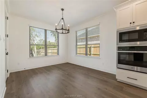 5609 Hayduke Ln, Bryan, TX 77802 photo 12