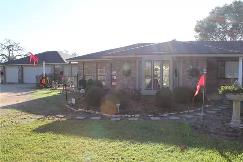 4469 Leonard Rd, Bryan, TX 77807 photo 5