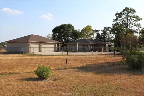 4469 Leonard Rd, Bryan, TX 77807 photo 8
