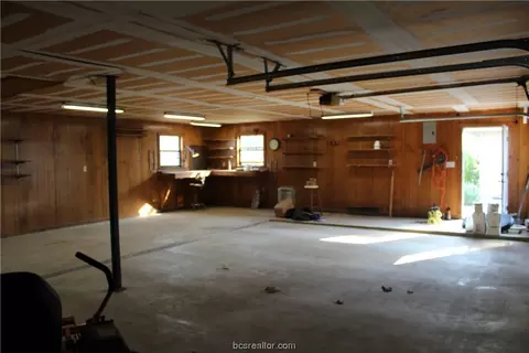 4469 Leonard Rd, Bryan, TX 77807 photo 28