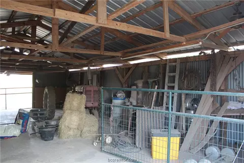 4469 Leonard Rd, Bryan, TX 77807 photo 31