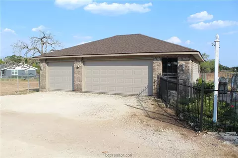 4469 Leonard Rd, Bryan, TX 77807 photo 2