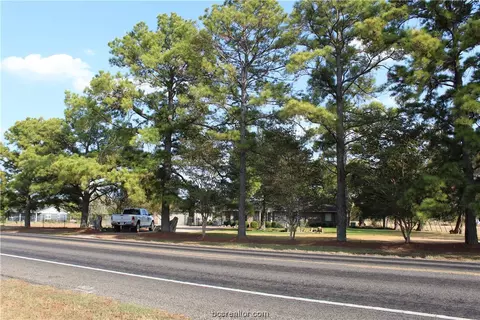 4469 Leonard Rd, Bryan, TX 77807 photo 9
