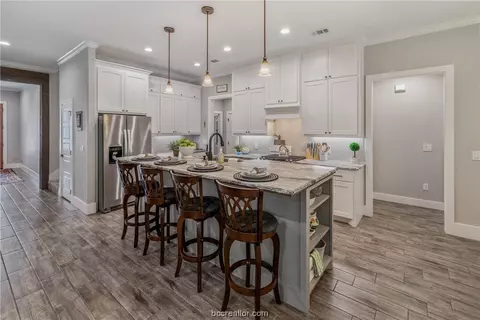 3536 Foxcroft Path, Bryan, TX 77803 photo 6