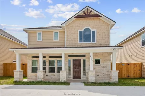 1416 Holleman Dr, College Station, TX 77840