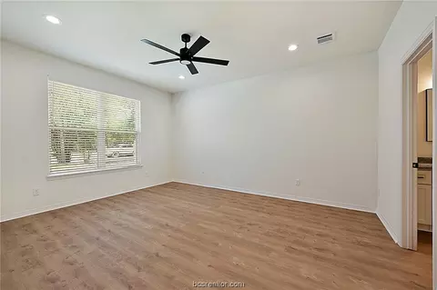 1302 Antone St, Bryan, TX 77803 photo 12
