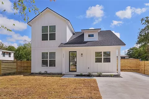 1302 Antone St, Bryan, TX 77803