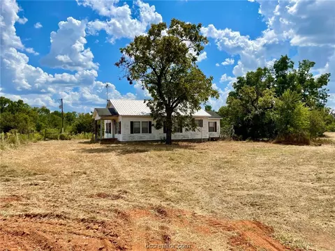 4103 Owensville Cemetery Rd, Franklin, TX 77856