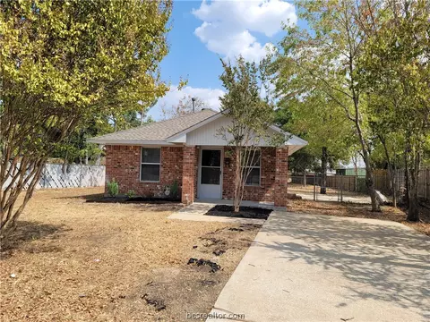 811 Oak St, Bryan, TX 77802 photo 16