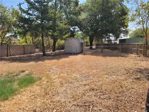 811 Oak St, Bryan, TX 77802 photo 15