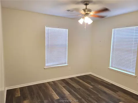 811 Oak St, Bryan, TX 77802 photo 14