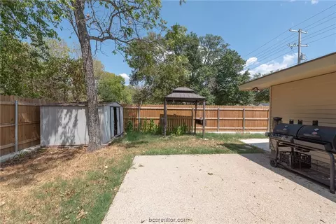 1915 Orman St, Bryan, TX 77801 photo 20