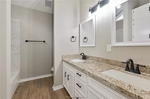 2802 Bishops Gate Cir, Bryan, TX 77807 photo 11