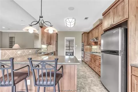 5201 Draycott Ct, Bryan, TX 77802 photo 7