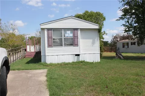 1512 Clark St, Bryan, TX 77808