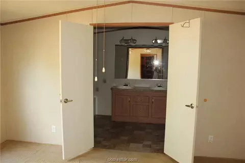 1512 Clark St, Bryan, TX 77808 photo 9