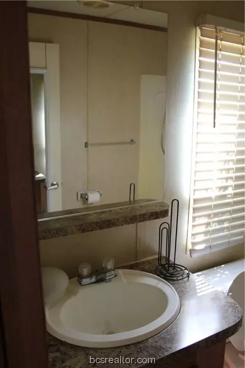 1512 Clark St, Bryan, TX 77808 photo 23