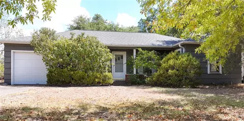 502 Brooks Ave, College Station, TX 77840