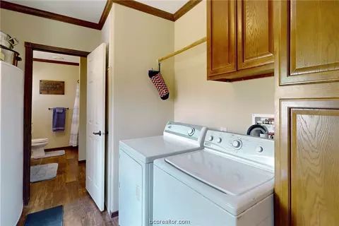 9638 Elmo Weedon Rd, Bryan, TX 77808 photo 12
