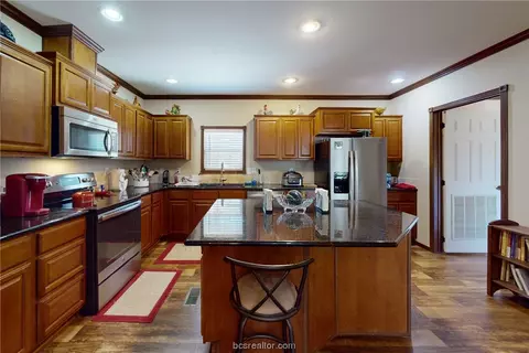 9638 Elmo Weedon Rd, Bryan, TX 77808 photo 11
