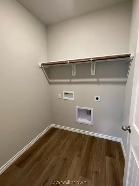 2020 Chief St, Bryan, TX 77807 photo 9