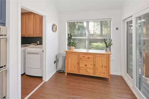 4100 Coventry Ct, Bryan, TX 77802 photo 9