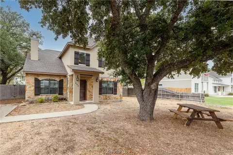 808 Welsh Ave, College Station, TX 77840
