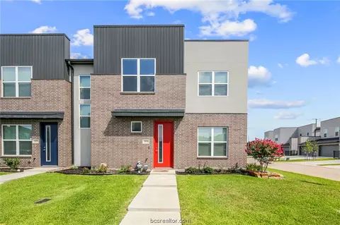 2435 Chinook, College Station, TX 77845