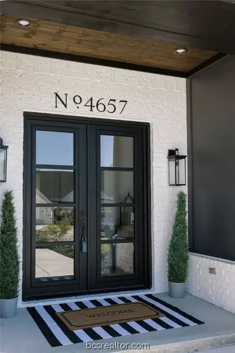 Entry Way - 4657 River Vly, Bryan, TX 77808 photo 1 of 4
