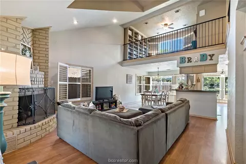 2914 Broadmoor Dr, Bryan, TX 77802 photo 6