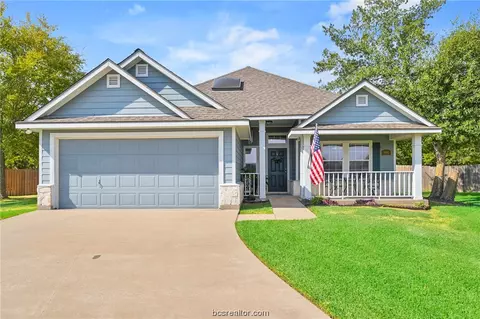 900 Trellis Gate Ct, College Station, TX 77845