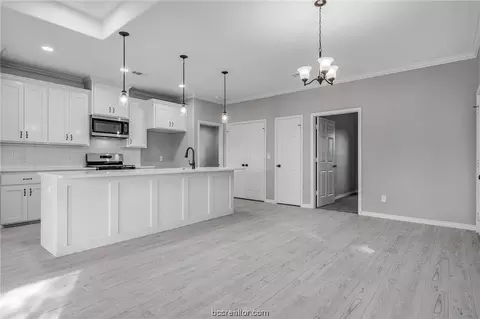 1712 Brookhaven St, Bryan, TX 77803 photo 14