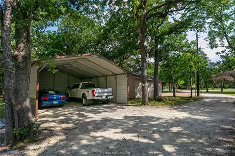 7108 Oak Forest Dr, Bryan, TX 77808 photo 7