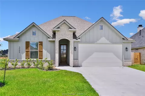 3005 Teller Dr, Bryan, TX 77808
