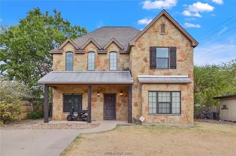 106 Moss Street Cs, College Station, TX 77840