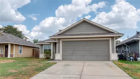 2102 Gateshead Rd, Bryan, TX 77801 photo 2